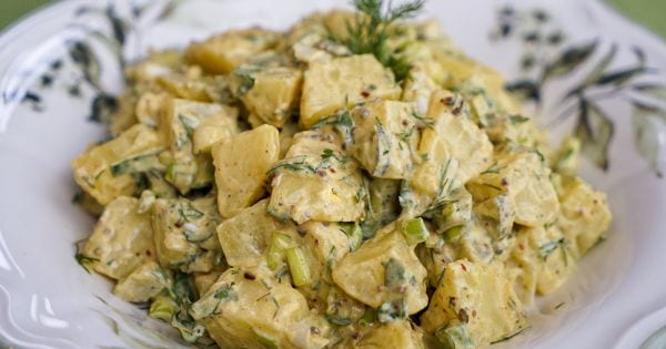 Hardallı Patates Salatası tarifi