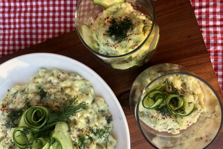 Salatalıklı Patates Salatası tarifi