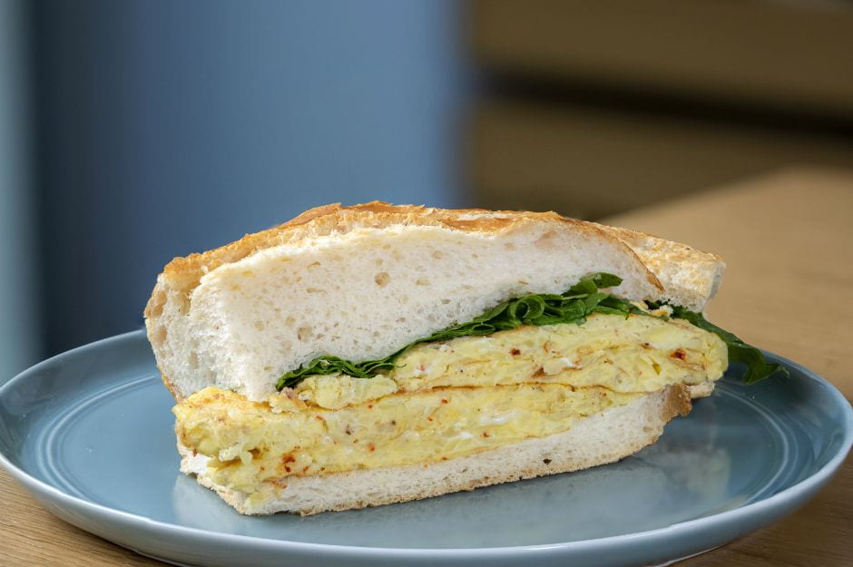 Yumurtalı Patatesli Sandviç tarifi